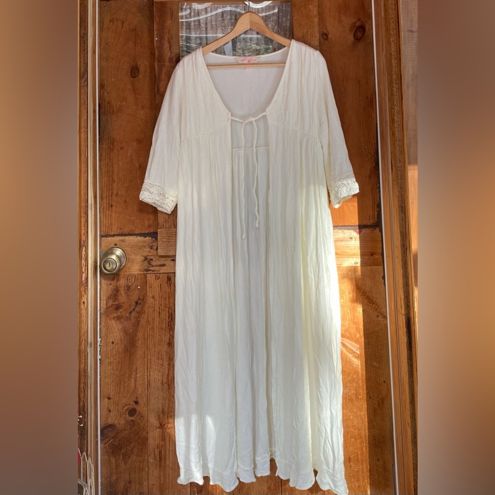 April Cornell Nightgown/Robe